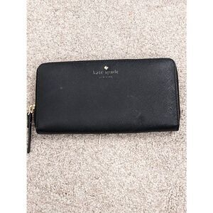 Kate Spade Women’s Black Leather zip around wallet